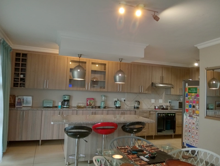 To Let 3 Bedroom Property for Rent in Cashan North West